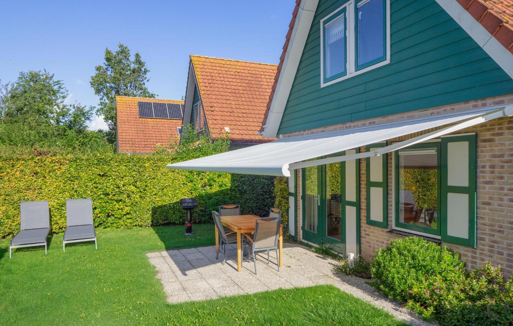 3 Bedroom Lovely Home In Zonnemaire Exterior foto